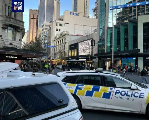 亚洲香蕉网久久综合影院3p