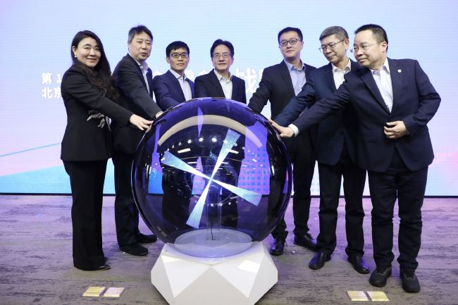 亚洲午夜久久久久久久久电影网