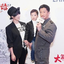 亚洲va久久久噜噜噜久久男同